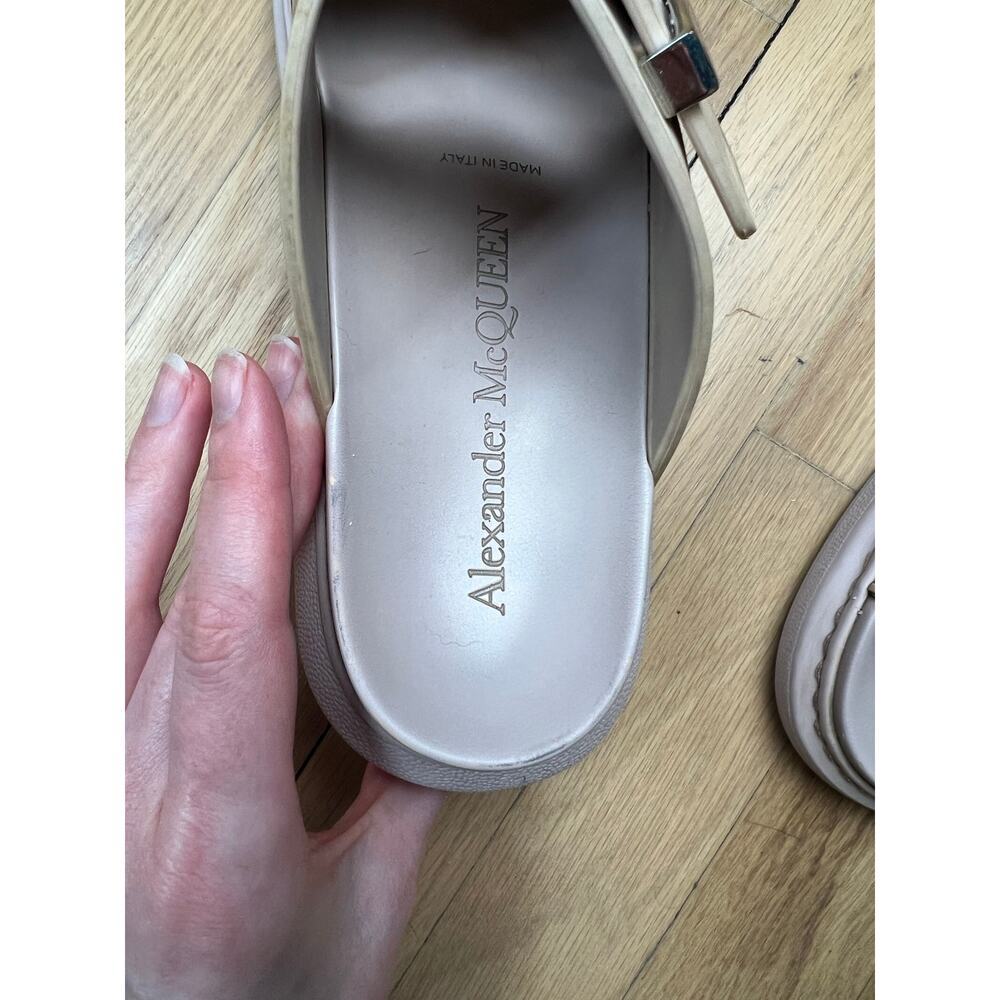 Alexander McQueen Hybrid Rubber Slides Beige Tea Rose Sandals Women 38 US 8 FLAW - Picture 8 of 16